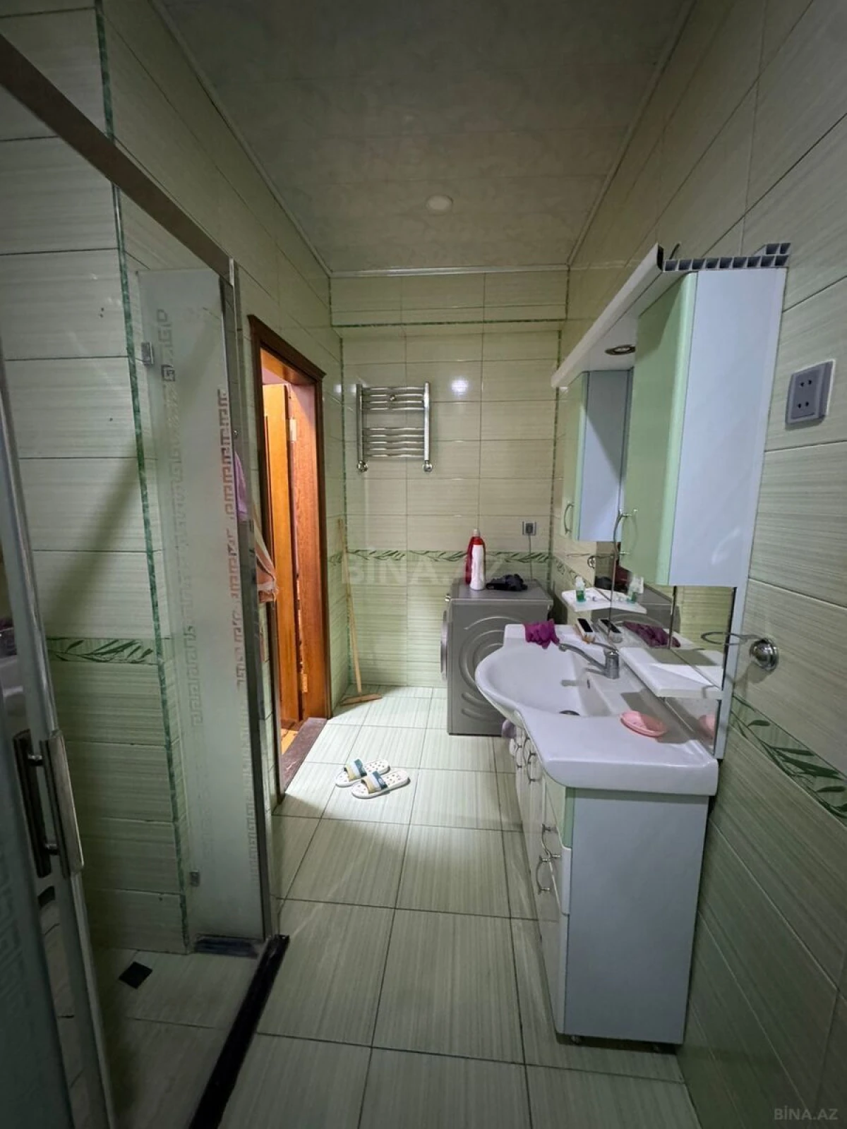 Satılır 3 otaqlı mənzil 124 m²