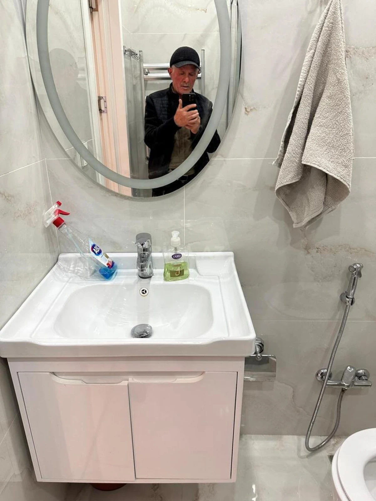 Kirayə verilir 2 otaqlı mənzil 60 m²