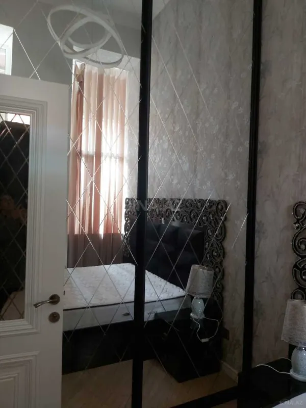 Kirayə verilir 2 otaqlı mənzil 50 m²