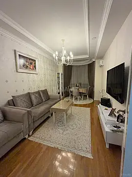 Satılır 2 otaqlı mənzil 75 m²
