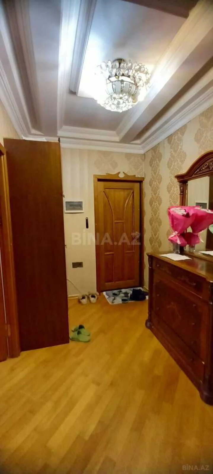 Satılır 3 otaqlı mənzil 90 m²