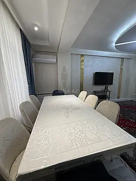 Kirayə verilir 3 otaqlı mənzil 140 m²