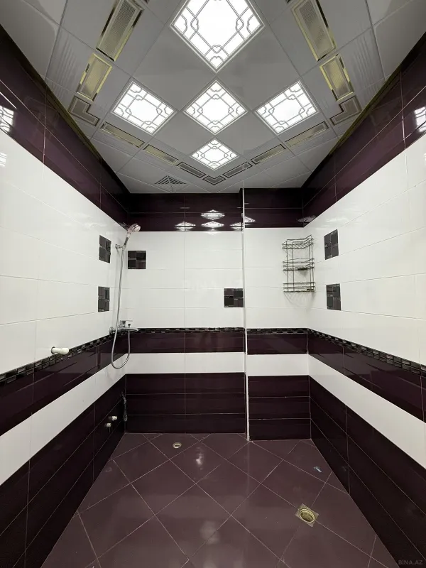 Kirayə verilir 3 otaqlı mənzil 140 m²