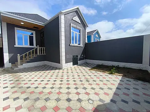 Satılır 3 otaqlı həyət evi 80 m² — Bakı 3 otaq 80.00 m²