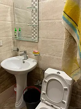 Kirayə verilir 2 otaqlı ofis 40 m²