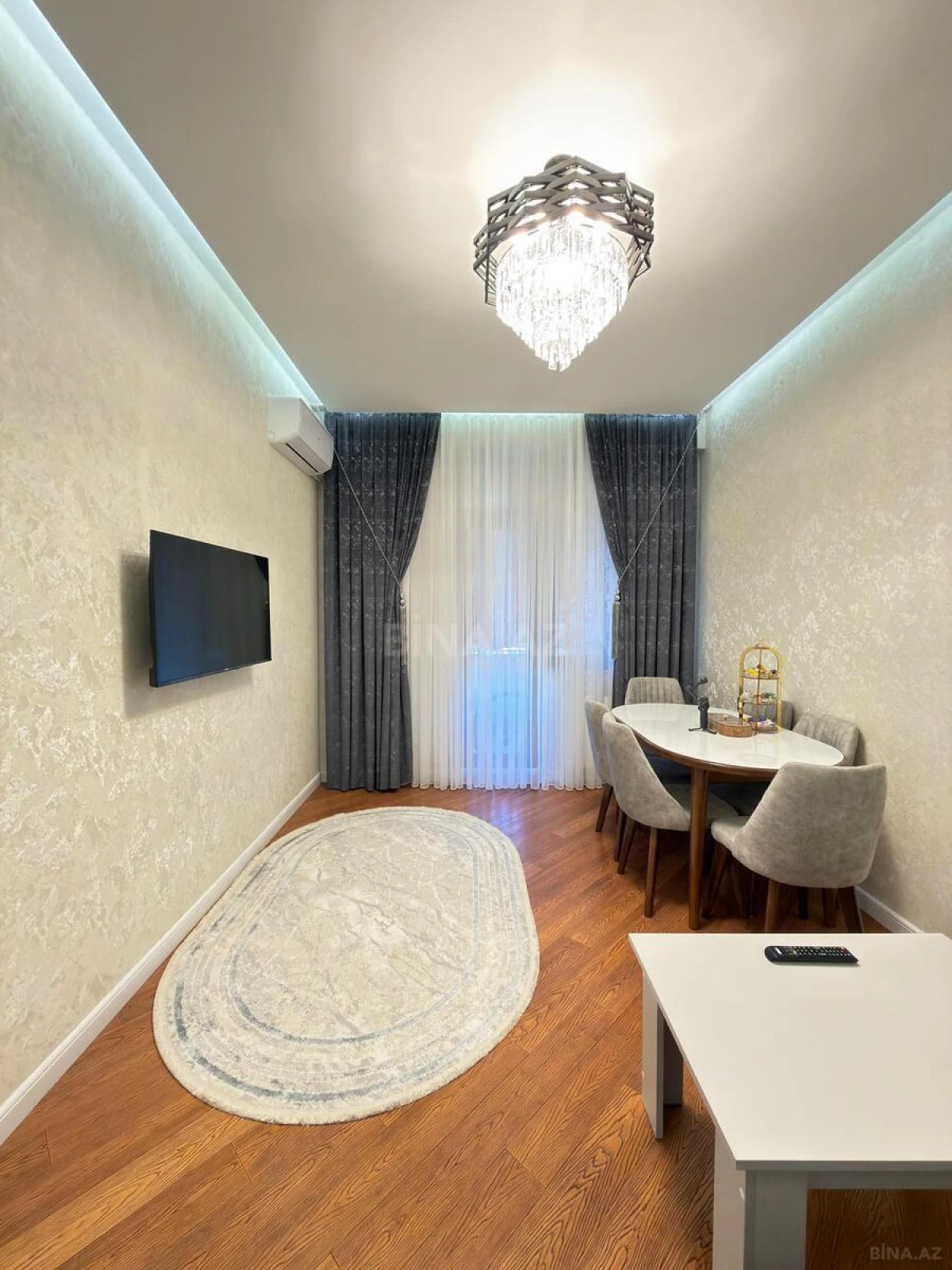 Satılır 2 otaqlı mənzil 54 m²