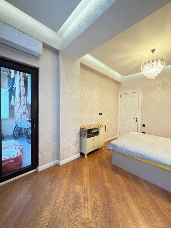 Satılır 2 otaqlı mənzil 54 m²