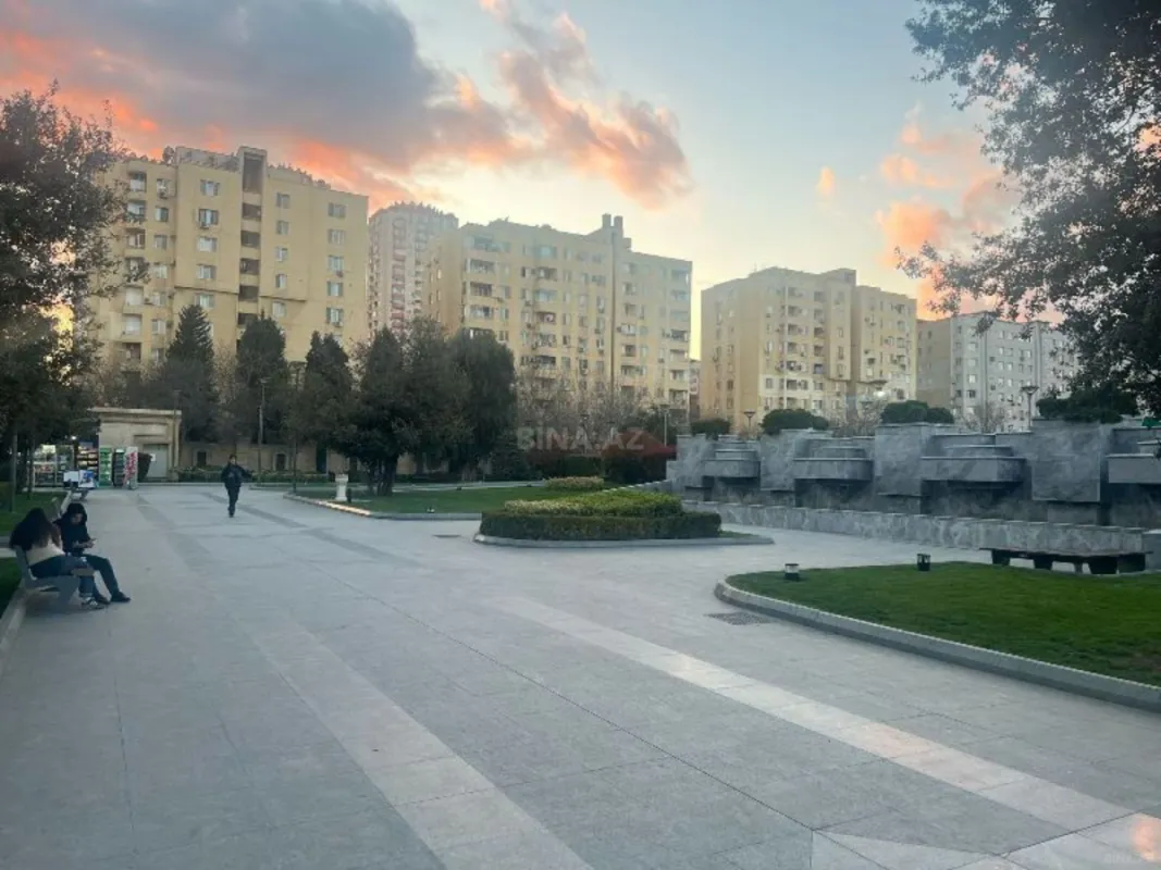 Satılır 3 otaqlı mənzil 96 m²