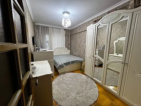 Satılır 3 otaqlı mənzil 96 m²