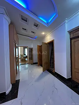 Satılır 3 otaqlı mənzil 143 m²