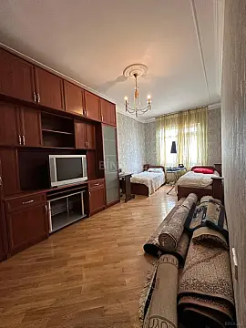 Satılır 3 otaqlı mənzil 143 m²