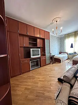 Satılır 3 otaqlı mənzil 143 m²