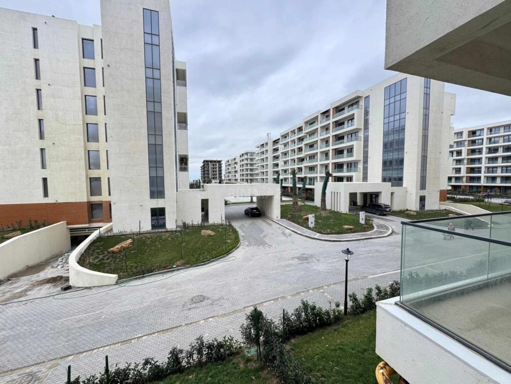 Satılır 1 otaqlı mənzil 57.4 m²