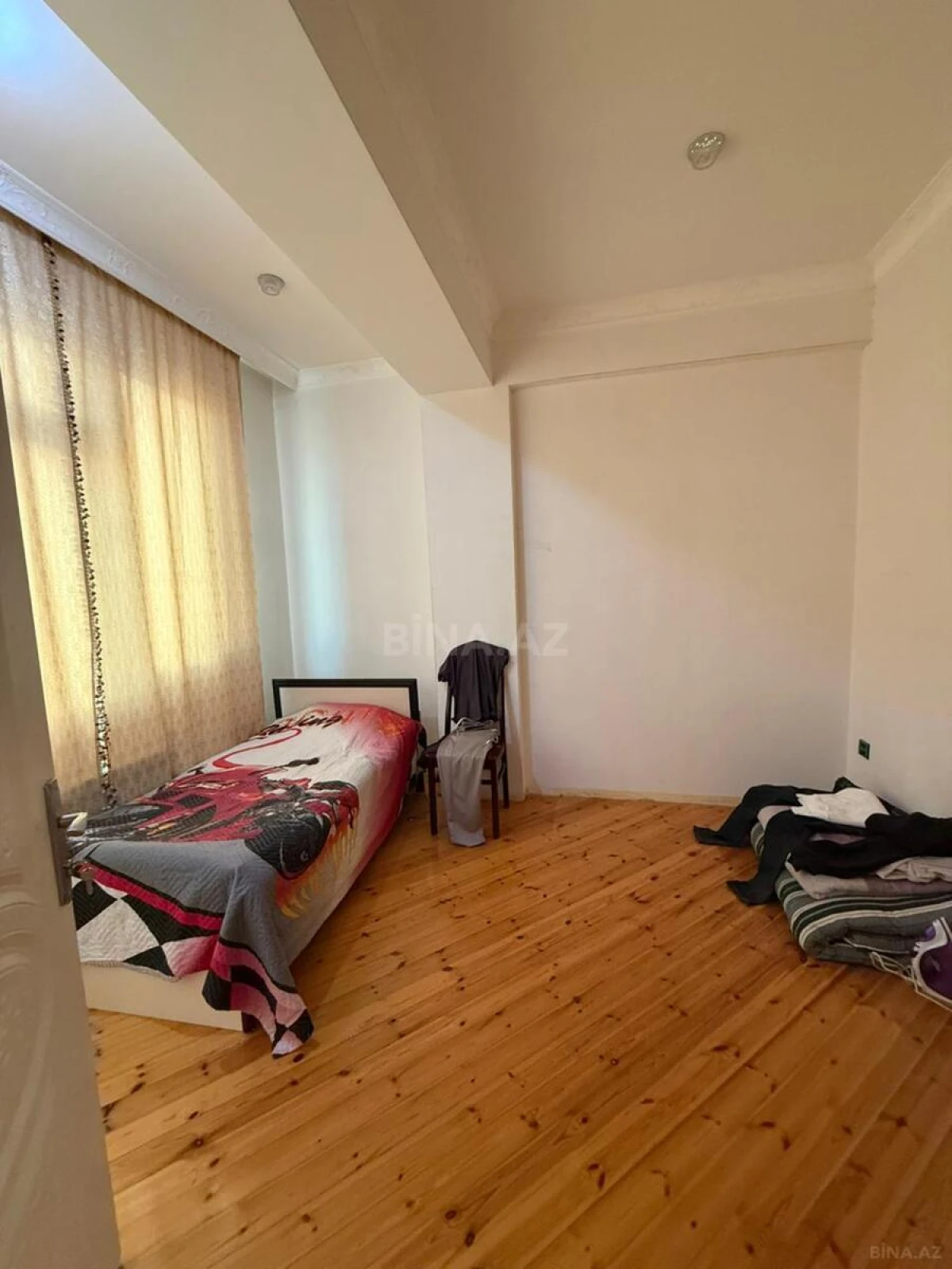 Satılır 3 otaqlı mənzil 59 m²