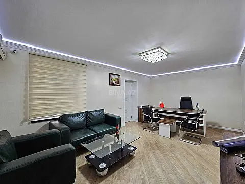 Kirayə verilir 4 otaqlı ofis 80 m² — Bakı 4 otaq 80.00 m²