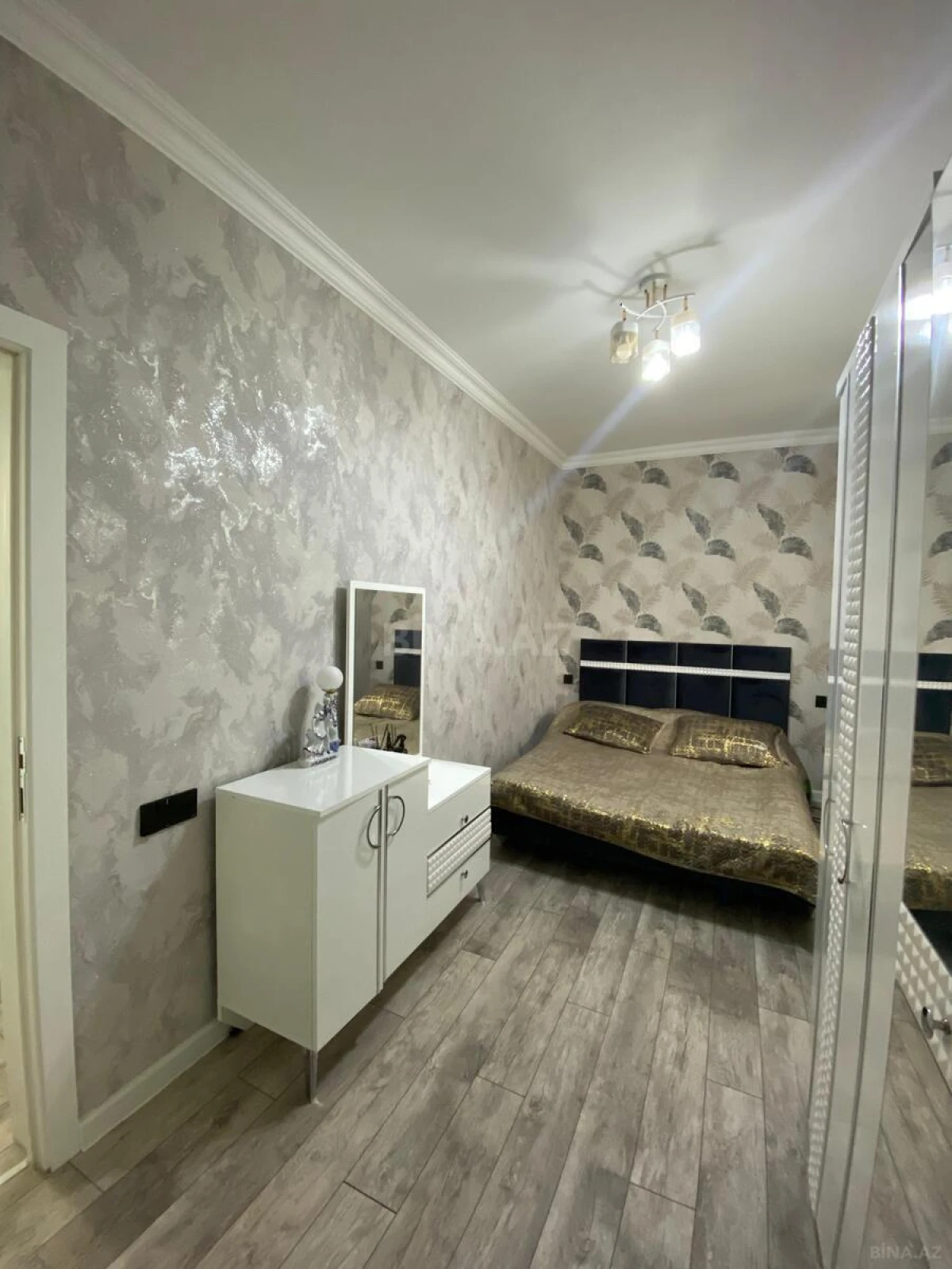 Satılır 2 otaqlı mənzil 50 m²
