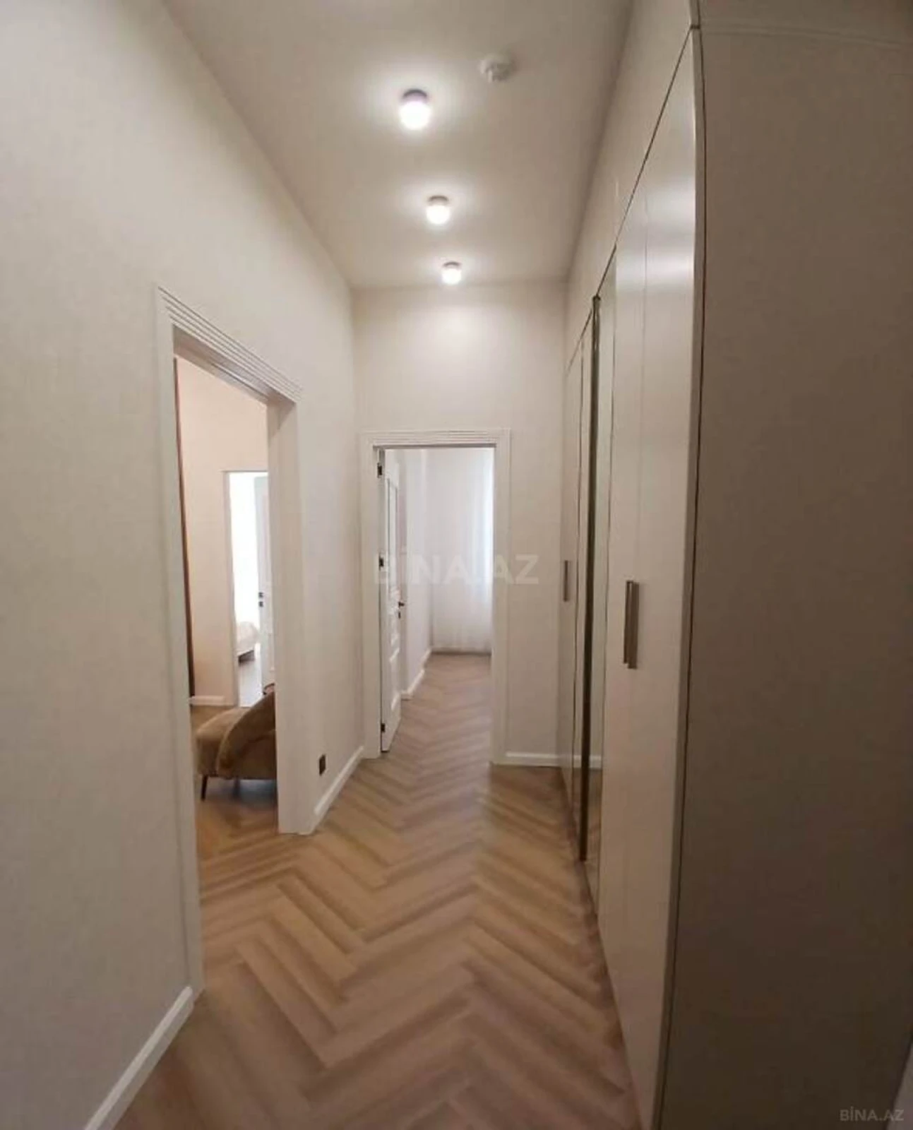 Satılır 3 otaqlı mənzil 75 m²