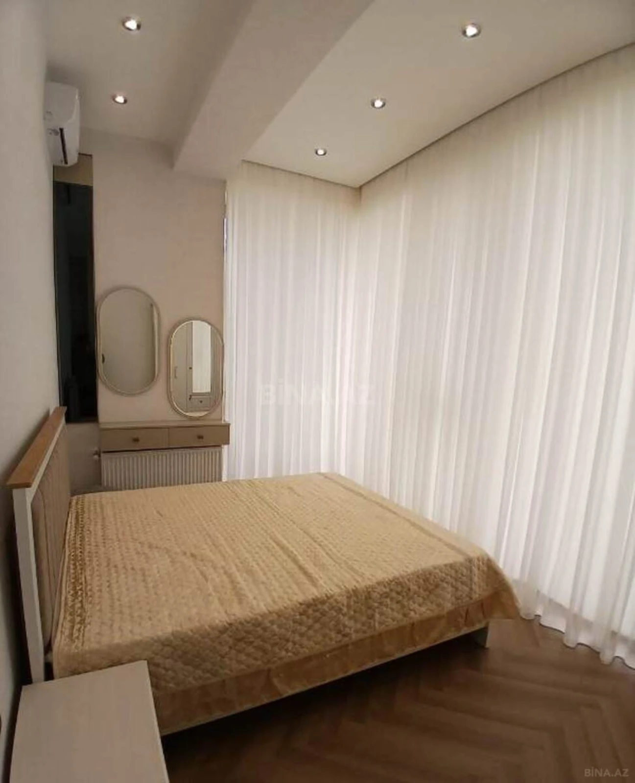 Satılır 3 otaqlı mənzil 75 m²