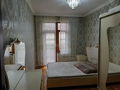 Kirayə verilir 2 otaqlı mənzil 75 m²