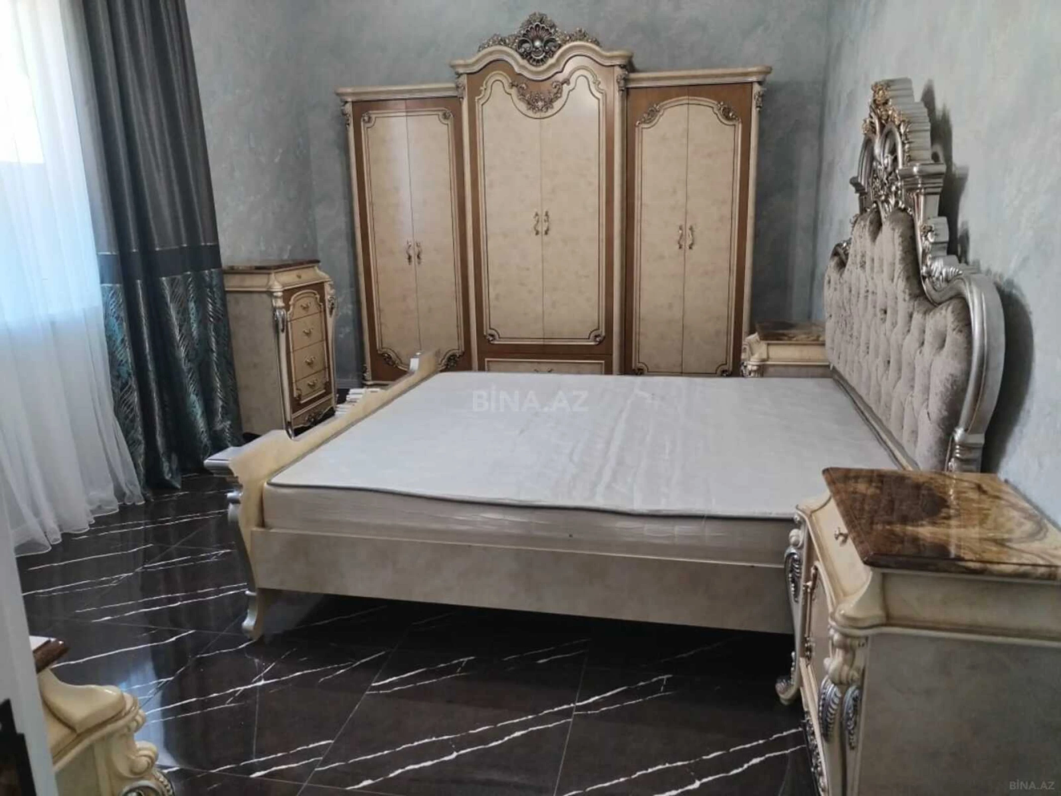 Kirayə verilir 4 otaqlı həyət evi 180 m²