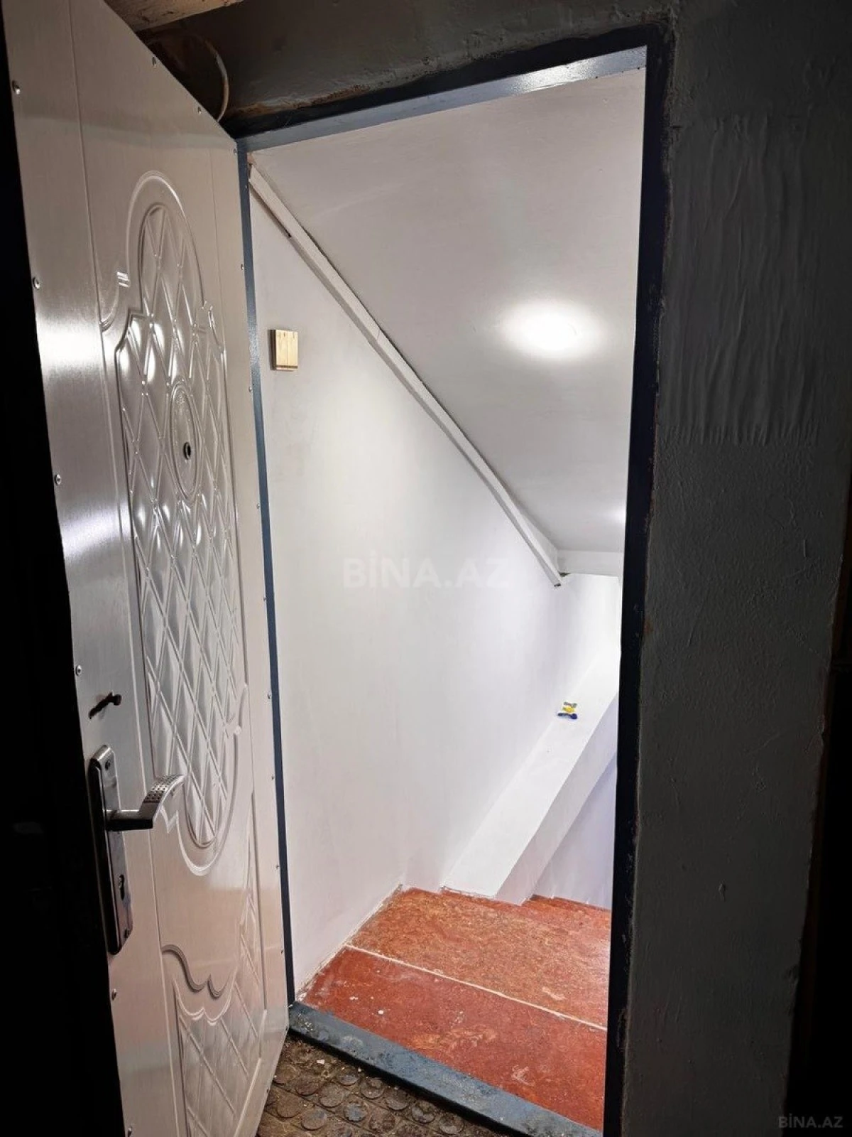 Satılır obyekt 22.9 m²