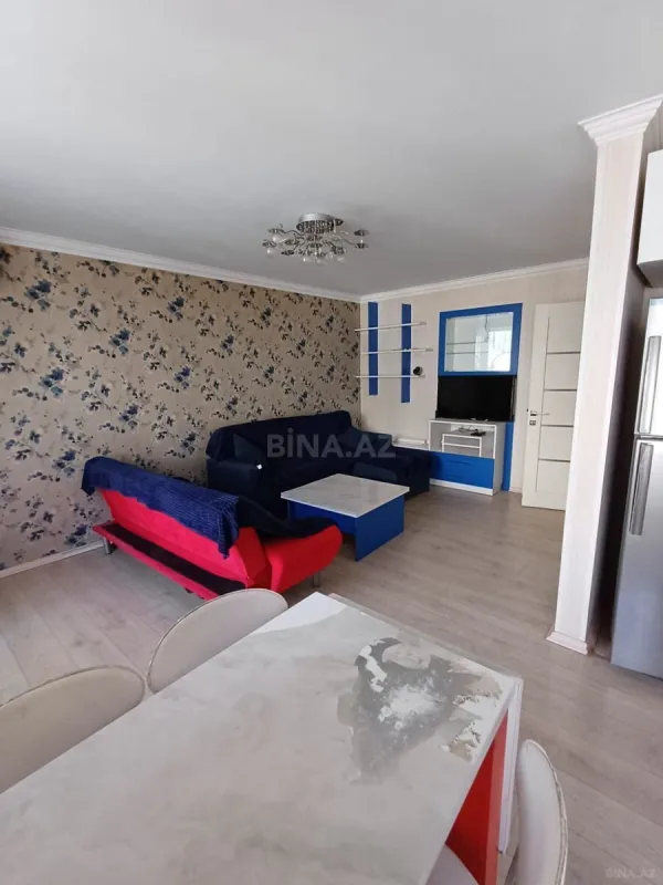 Kirayə verilir 3 otaqlı mənzil 68 m²