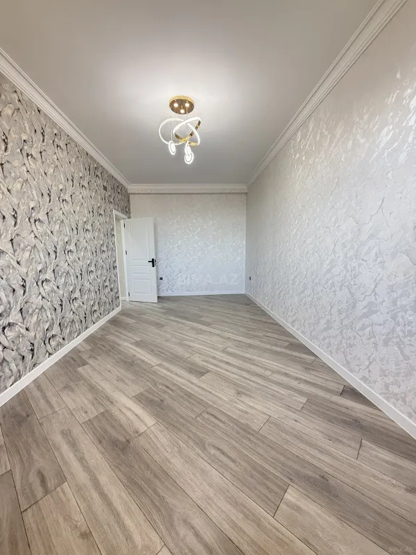 Satılır 2 otaqlı mənzil 95 m²