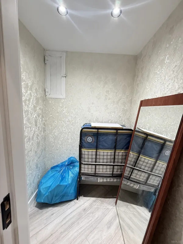 Satılır 2 otaqlı mənzil 95 m²