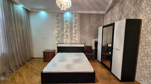 Kirayə verilir 3 otaqlı mənzil 80 m²