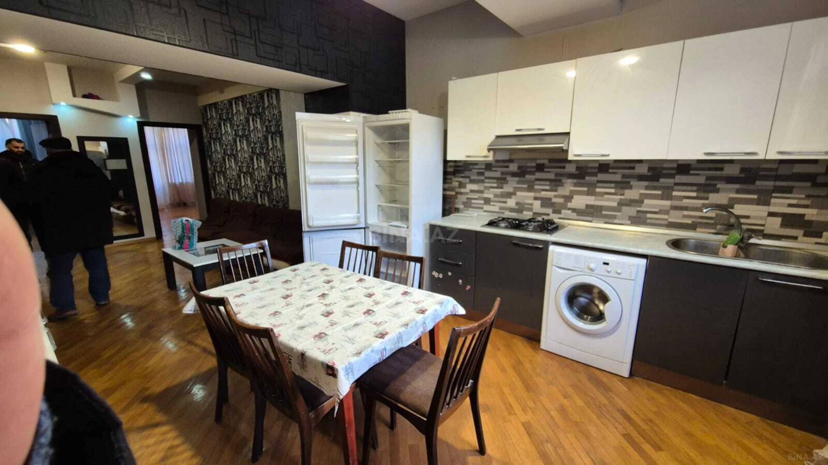 Kirayə verilir 3 otaqlı mənzil 80 m²