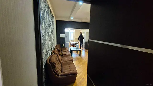 Kirayə verilir 3 otaqlı mənzil 80 m²