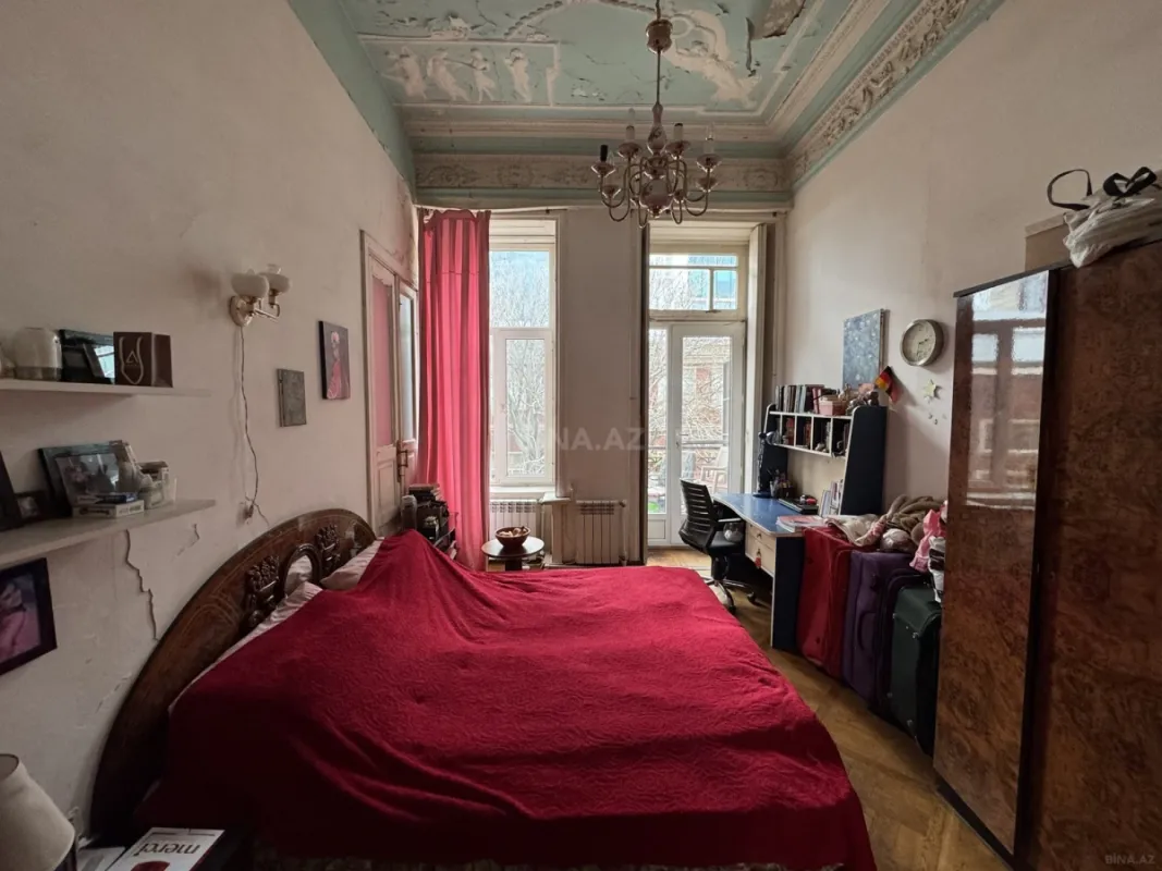 Satılır 3 otaqlı mənzil 100 m²