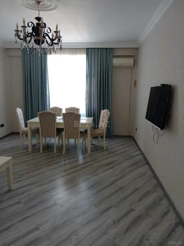 Kirayə verilir 2 otaqlı mənzil 55 m²