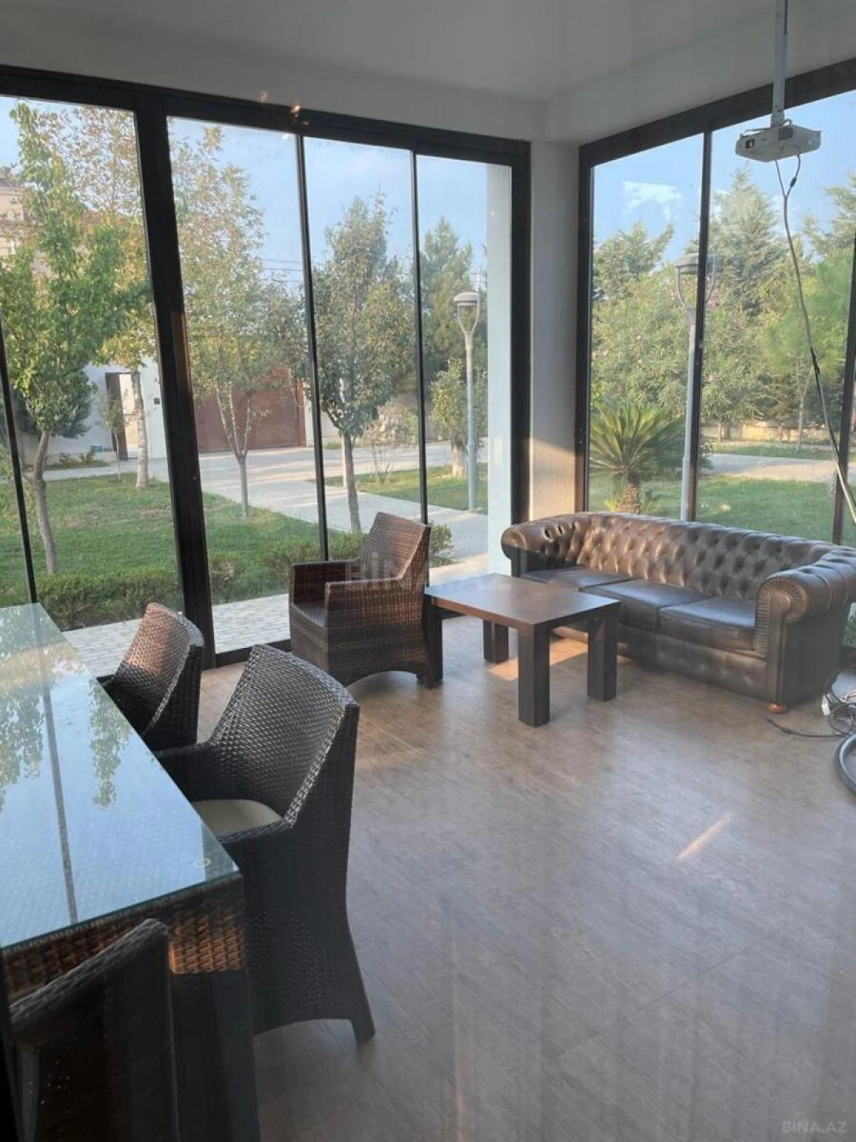 Kirayə verilir 5 otaqlı həyət evi 350 m²