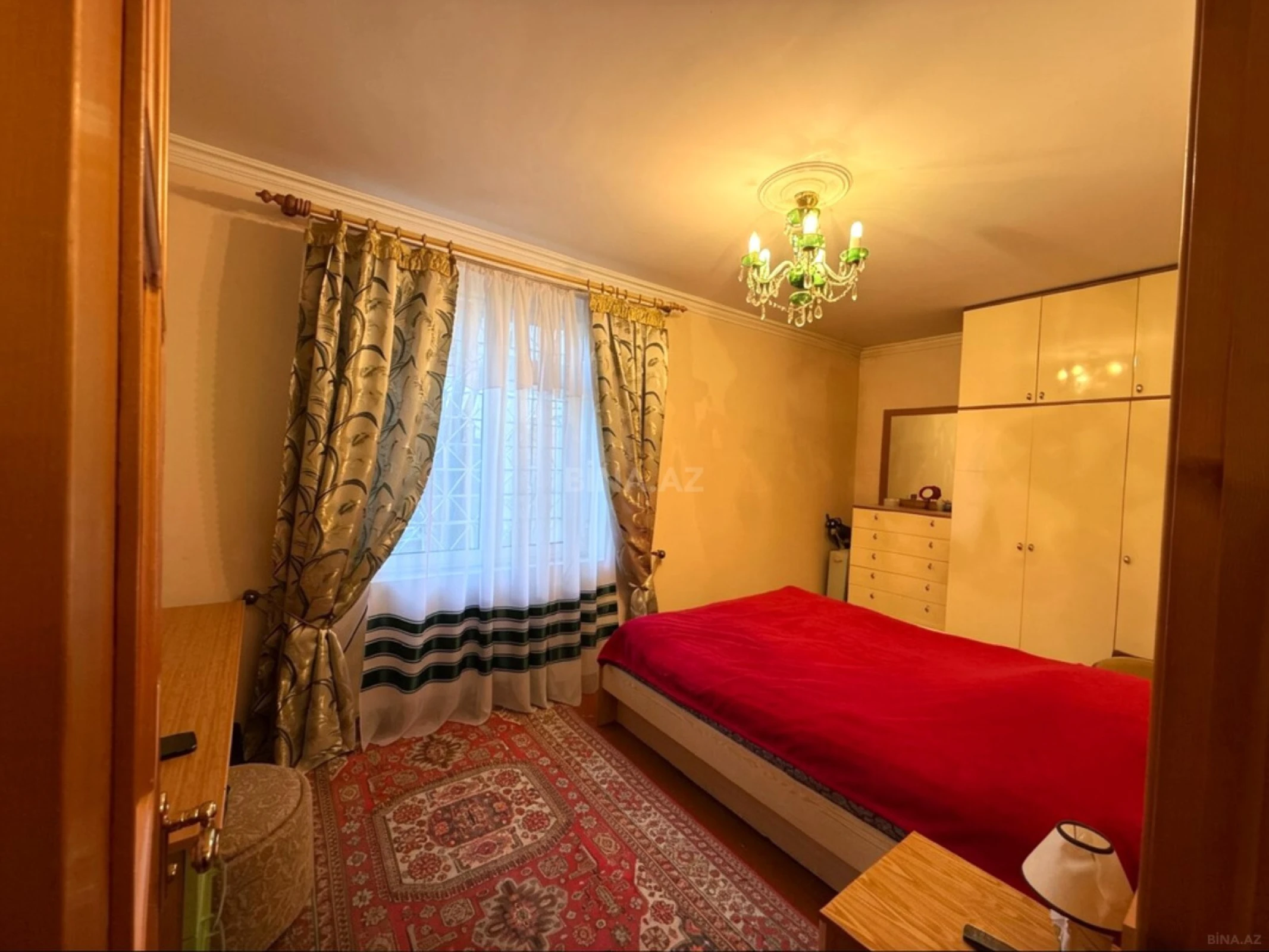 Satılır 2 otaqlı mənzil 55 m²