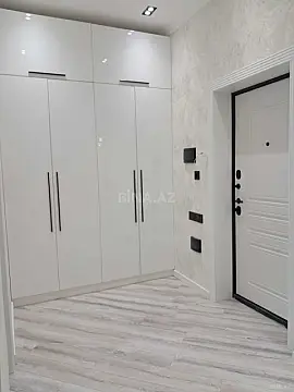 Satılır 2 otaqlı mənzil 67 m²