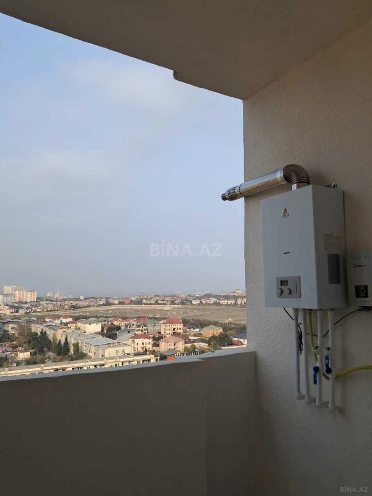 Satılır 2 otaqlı mənzil 67 m²