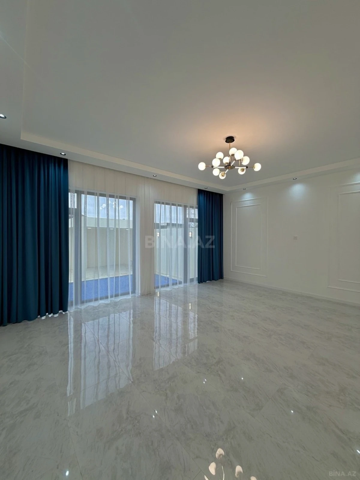 Satılır 4 otaqlı həyət evi 165 m²