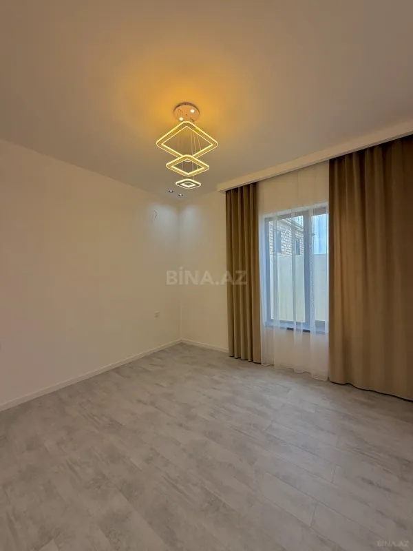 Satılır 4 otaqlı həyət evi 165 m²