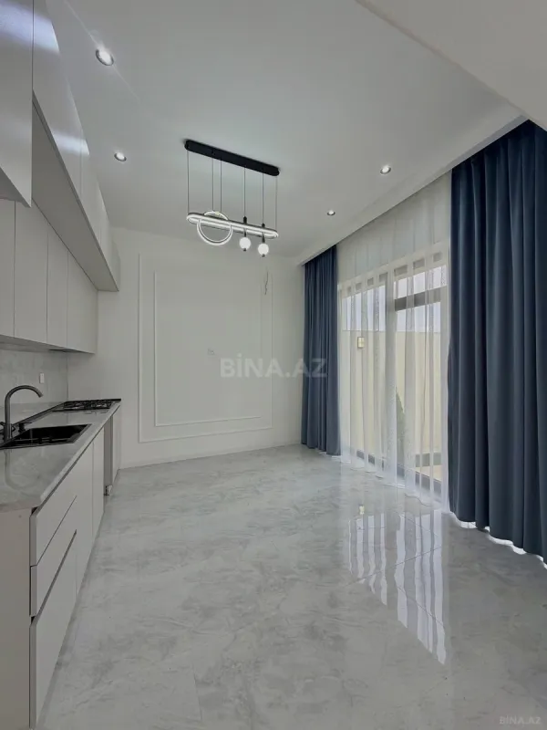 Satılır 4 otaqlı həyət evi 165 m²