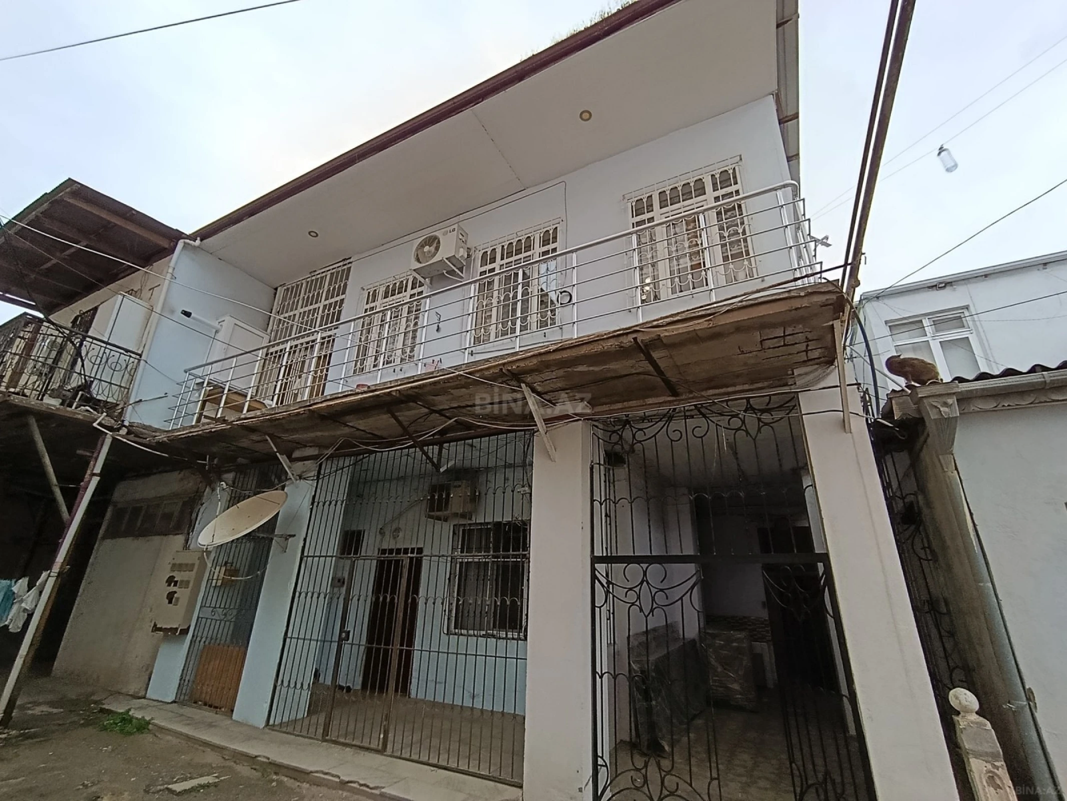 Satılır 2 otaqlı mənzil 50 m²