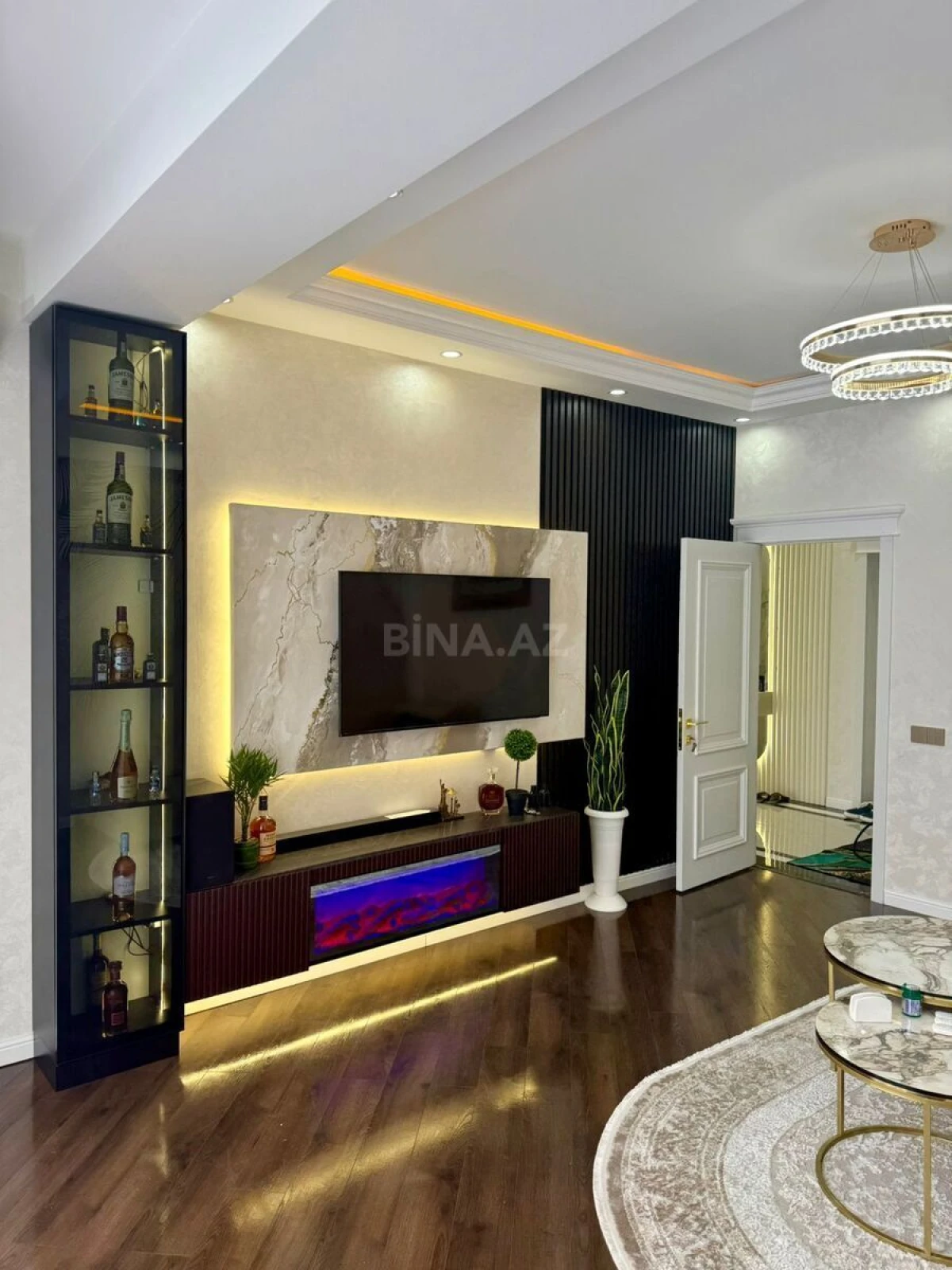 Satılır 2 otaqlı mənzil 72 m²