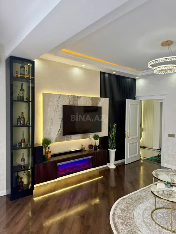 Satılır 2 otaqlı mənzil 72 m²