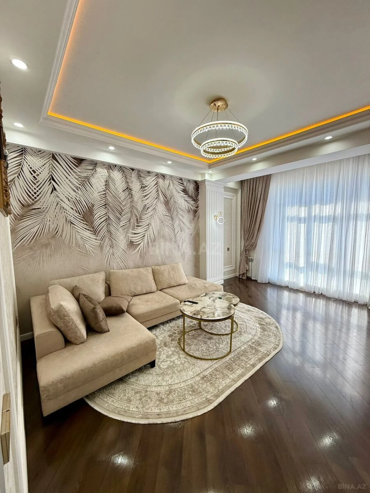 Satılır 2 otaqlı mənzil 72 m²
