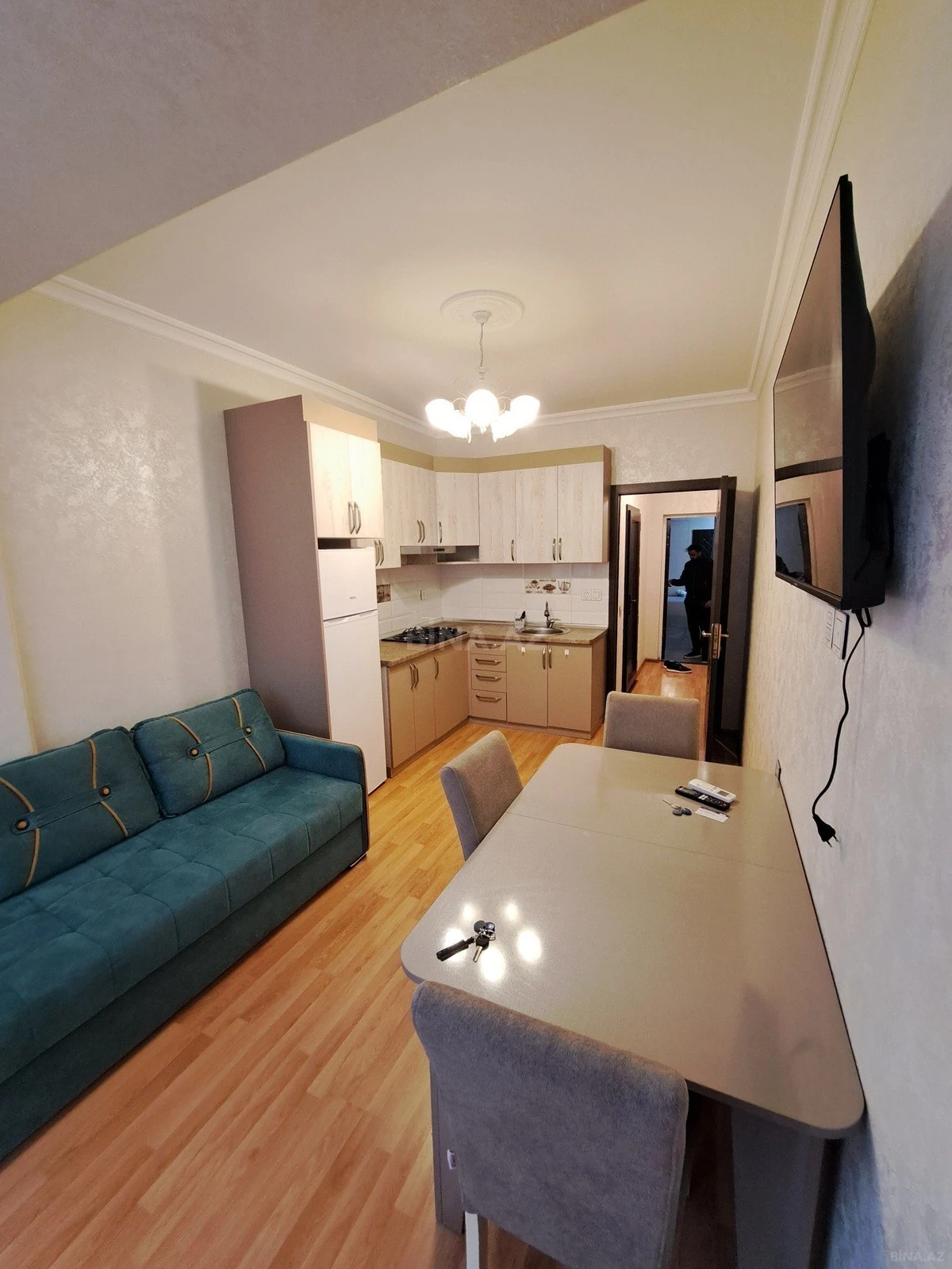 Kirayə verilir 2 otaqlı mənzil 50 m²