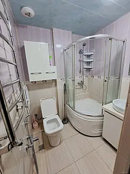 Kirayə verilir 2 otaqlı mənzil 50 m²