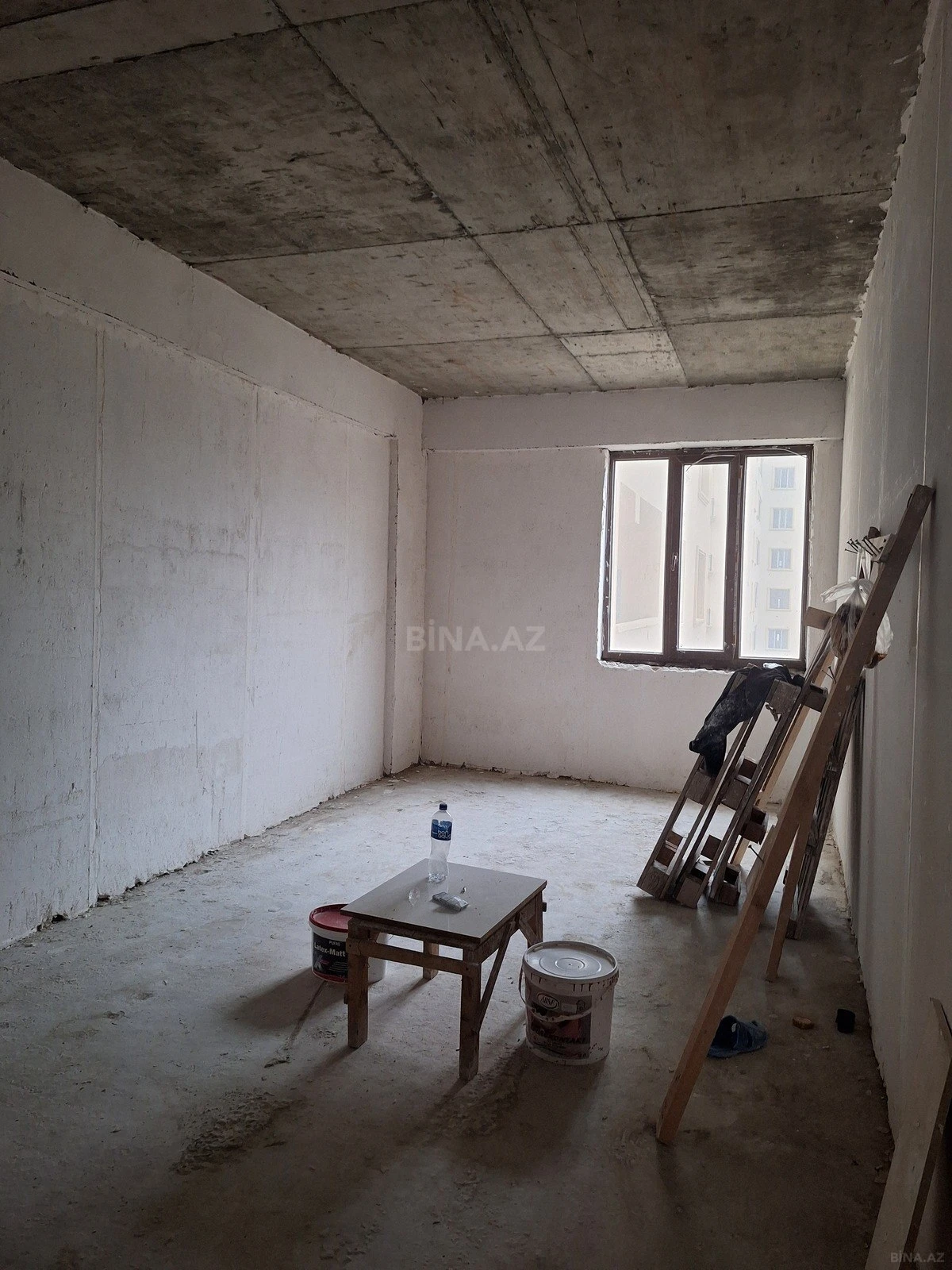 Satılır 3 otaqlı mənzil 167 m²