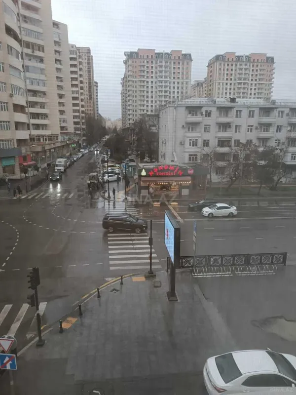 Satılır 1 otaqlı mənzil 35 m²