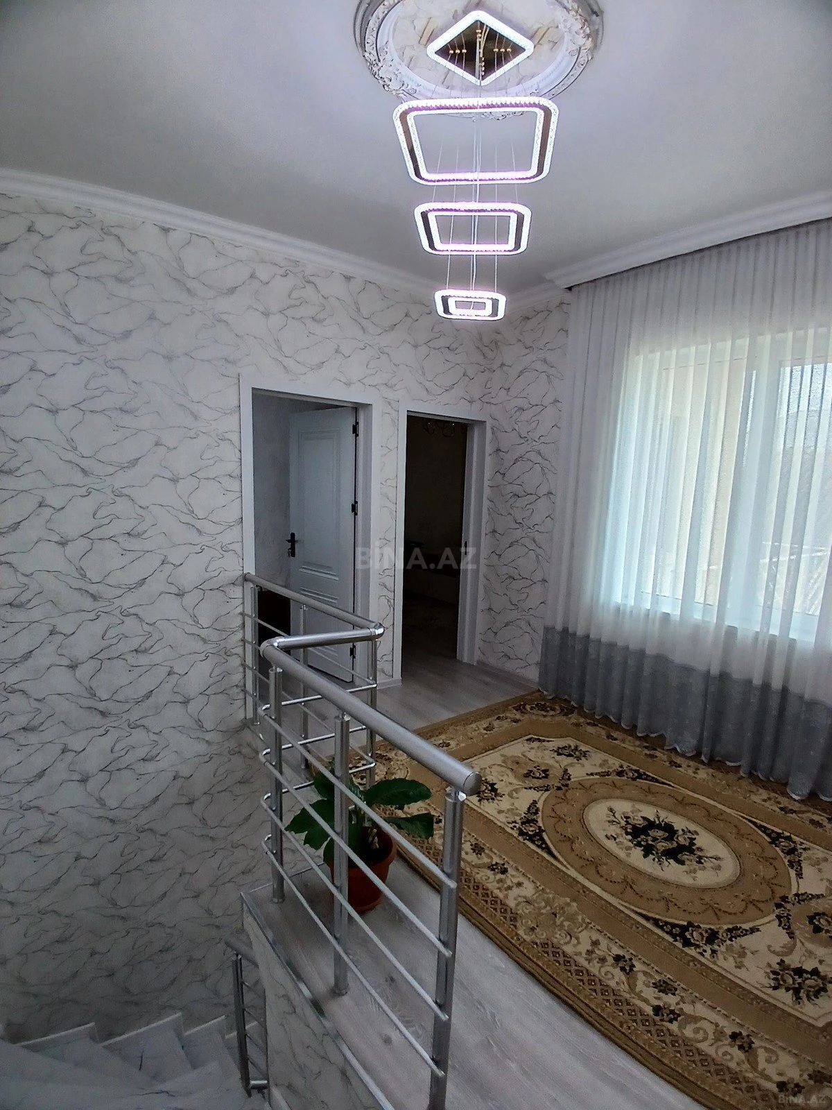 Satılır 4 otaqlı həyət evi 100 m²