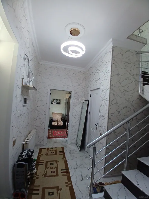 Satılır 4 otaqlı həyət evi 100 m²